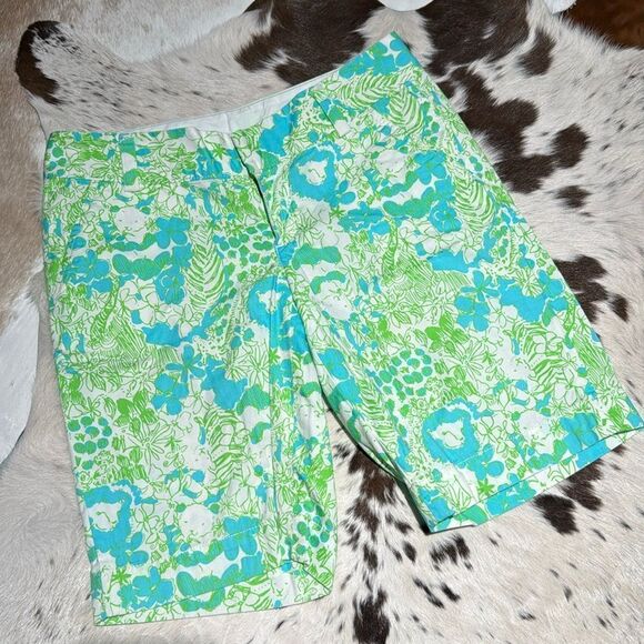 Lilly Pulitzer Size 2 Shorts Green Blue Lions Cotton The Chipper Short 1448 - Picture 1 of 7